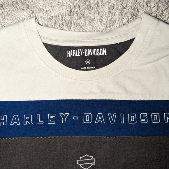 Women's Harley Davidson T-Shirt - Picture 2 of 5